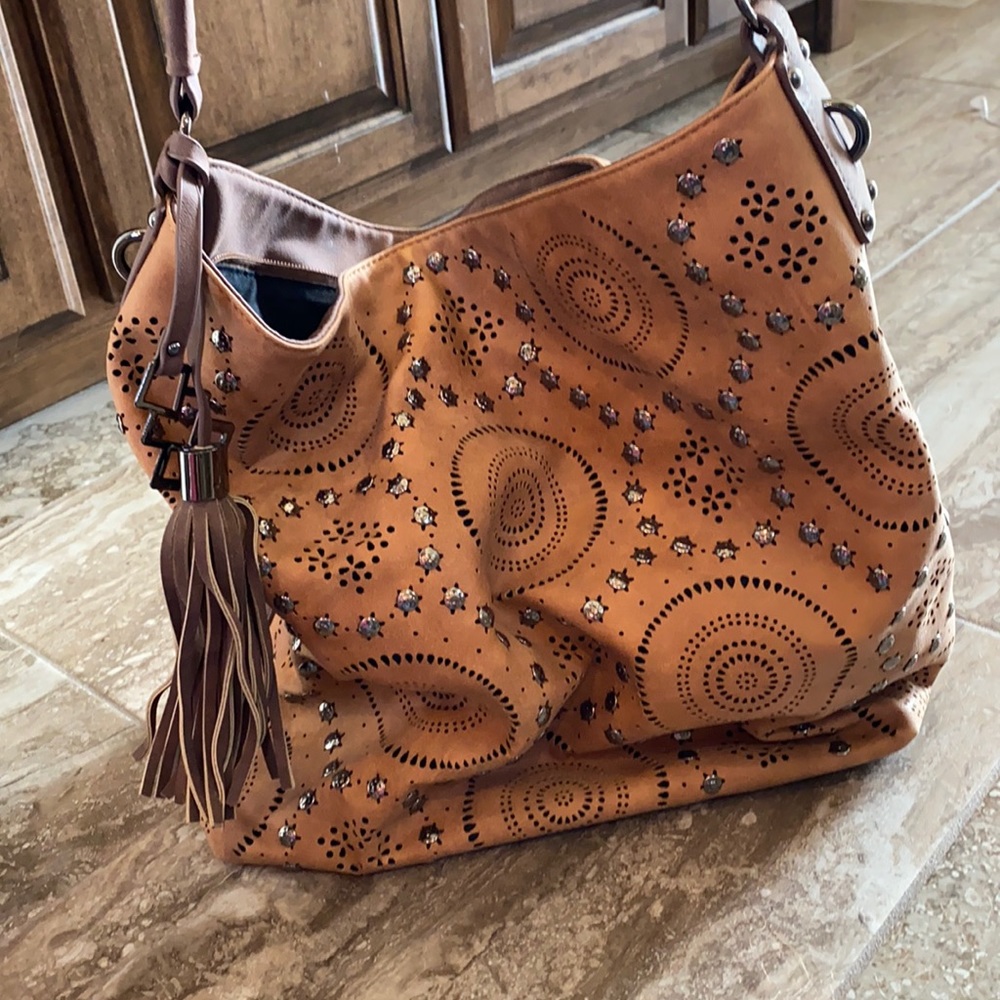 Stylish tote